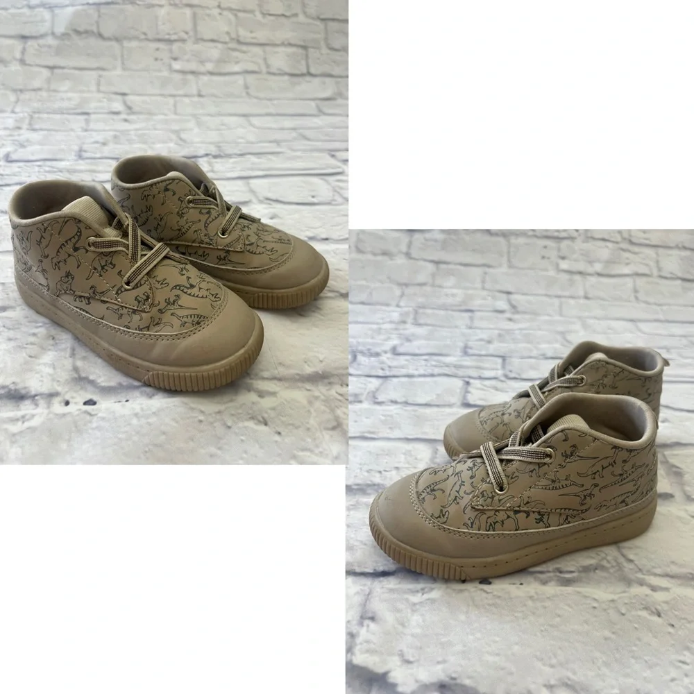 Carter's Boy's Ace Fashion‎ Boot SIZE 11M